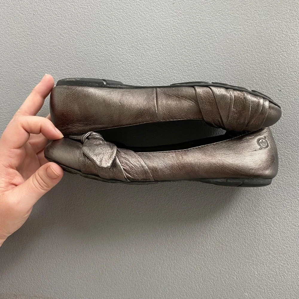 Born Womens Molly Metallic Leather Ballet Flats Size 5 Bow Feminine Shoes Boho